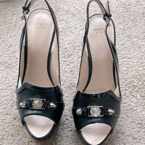 Versace jeans platform high heel sandals size 8 black patent leather new